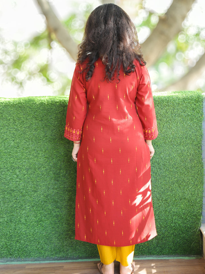 Saloni Maroon Red Thread with Sequine Work in Pigment Printed Cotton Kurti