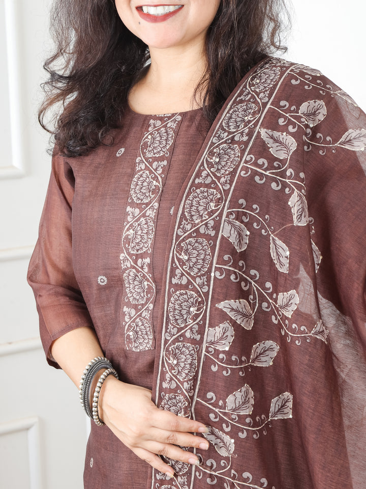 Jiya Chocolate Brown Digital Printed Hemline with Kantha Detailing Chanderi 3 Piece Set