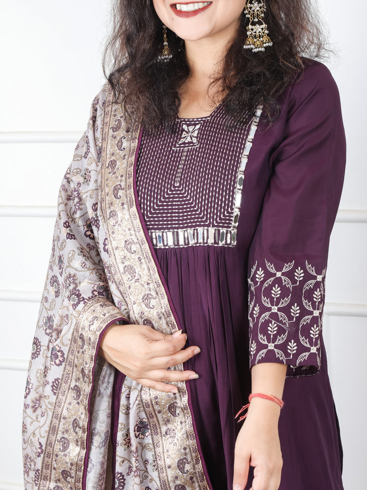 Masakkali Raisin Purple Thread Work with Mirror in Front Gathered Roman Silk 3 Piece Set