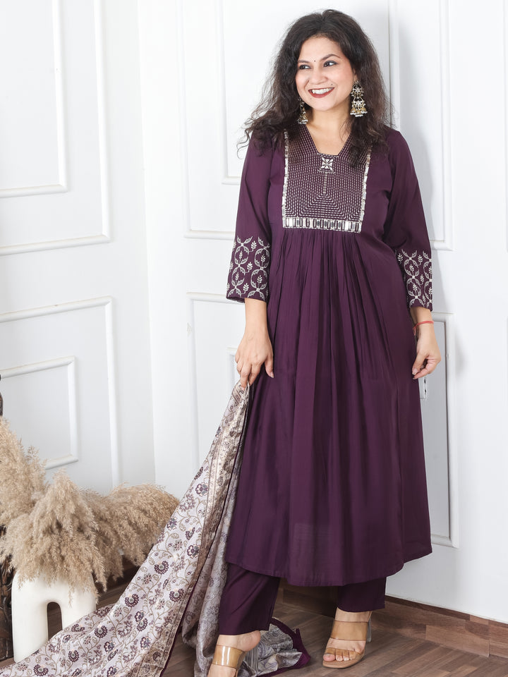 Masakkali Raisin Purple Thread Work with Mirror in Front Gathered Roman Silk 3 Piece Set