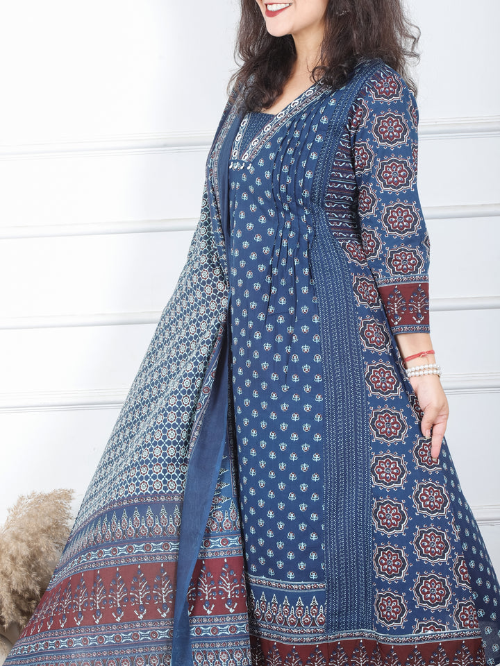 Damini Navy Blue V Neck Moti and PIntuck in Panel Style Printed Cotton 3 Piece Set