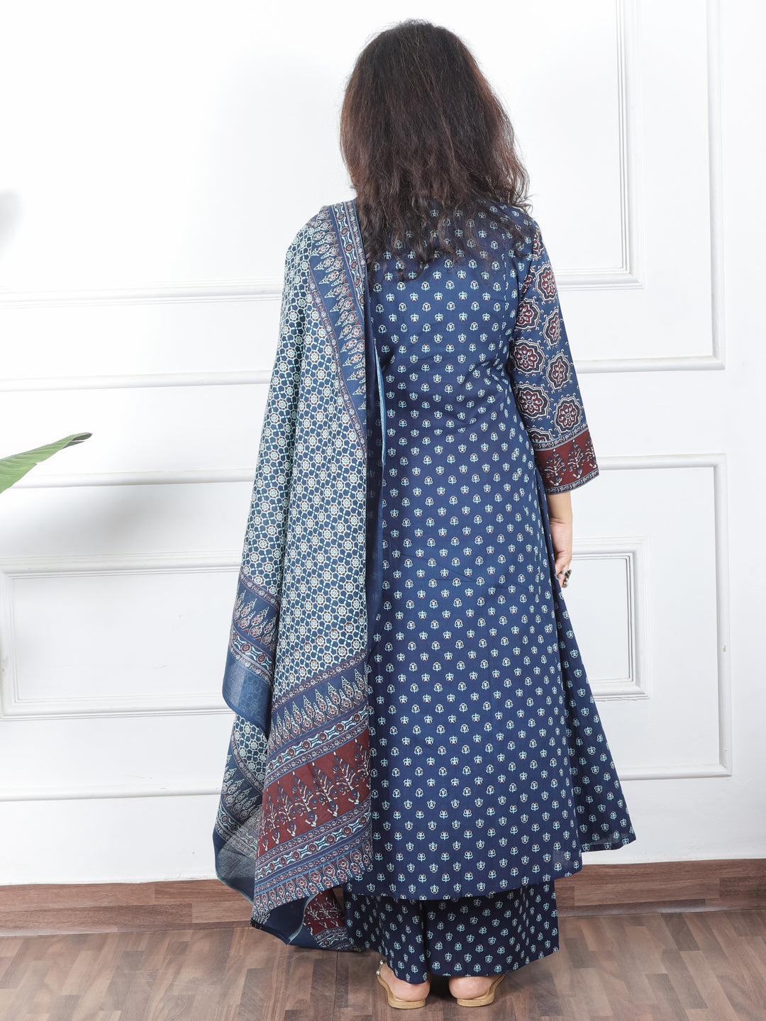 Damini Navy Blue V Neck Moti and PIntuck in Panel Style Printed Cotton 3 Piece Set