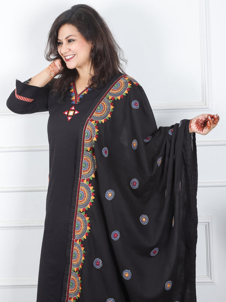 Kaveri Ebony Black V Neck Mirror Work with Embroiered Pocket Cotton 3 Piece Set