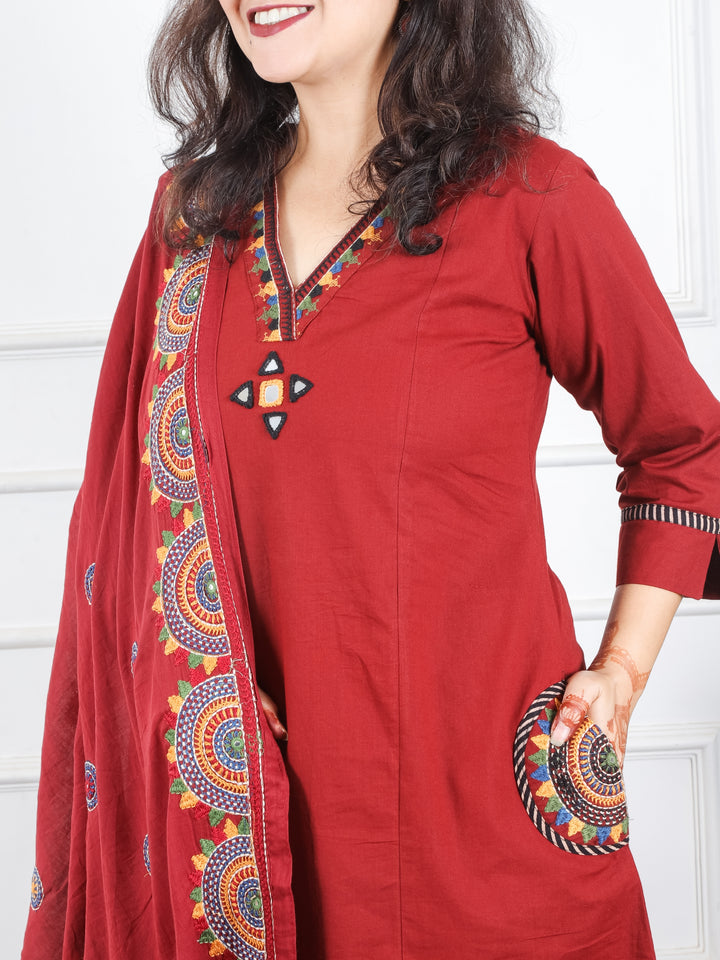 Kaveri Maroon Red V Neck Mirror Work with Embroiered Pocket Cotton 3 Piece Set