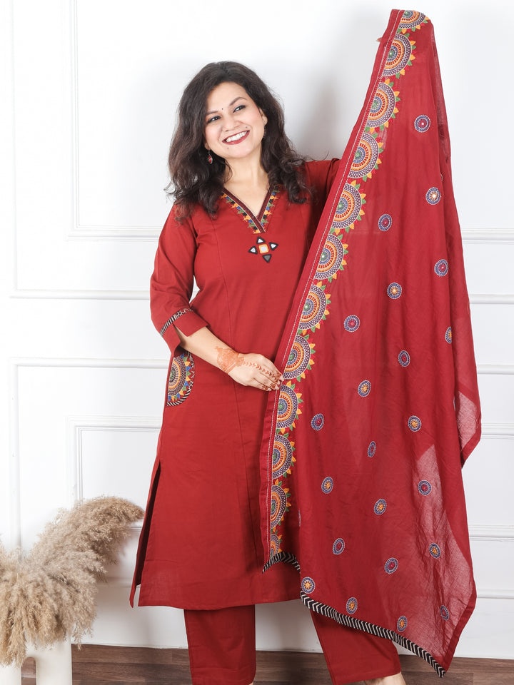 Kaveri Maroon Red V Neck Mirror Work with Embroiered Pocket Cotton 3 Piece Set