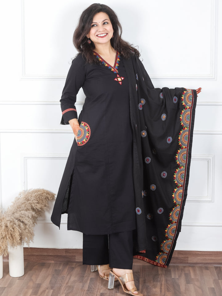 Kaveri Ebony Black V Neck Mirror Work with Embroiered Pocket Cotton 3 Piece Set