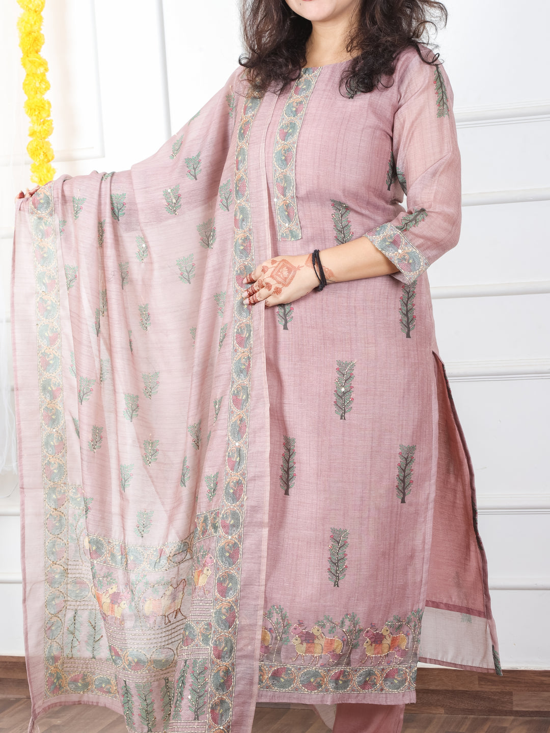 Kavish Soft Mauve Printed Hem with Kantha Work Detailing Chanderi 3 Piece Set