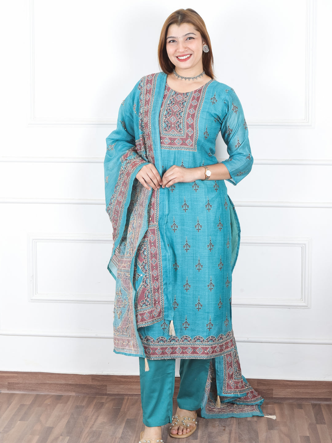 Jhanvi Aqau Teal Digital Printed Neck with Kantha Detailing Chanderi 3 Piece Set