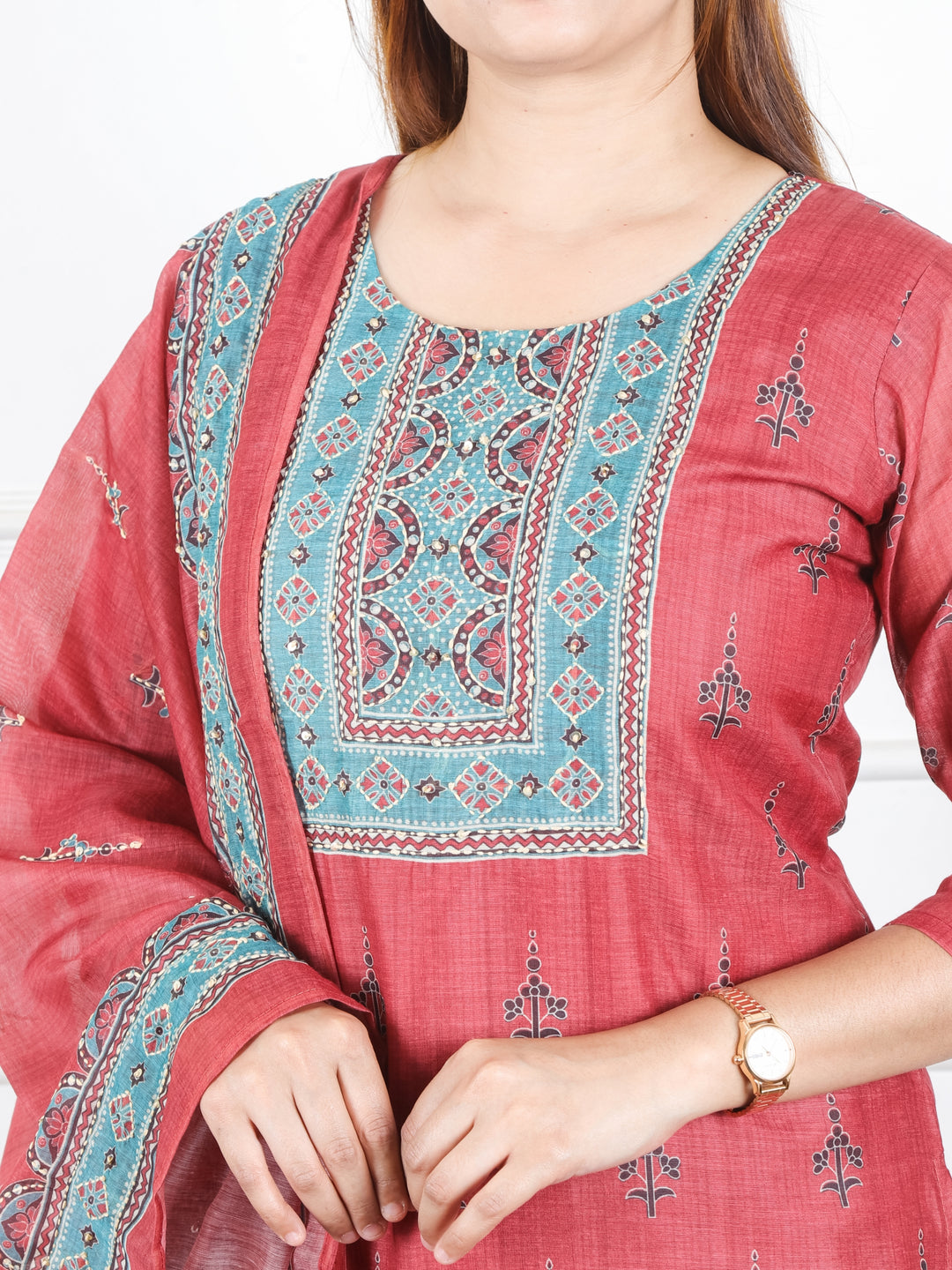 Jhanvi Mauve Red Digital Printed Neck with Kantha Detailing Chanderi 3 Piece Set