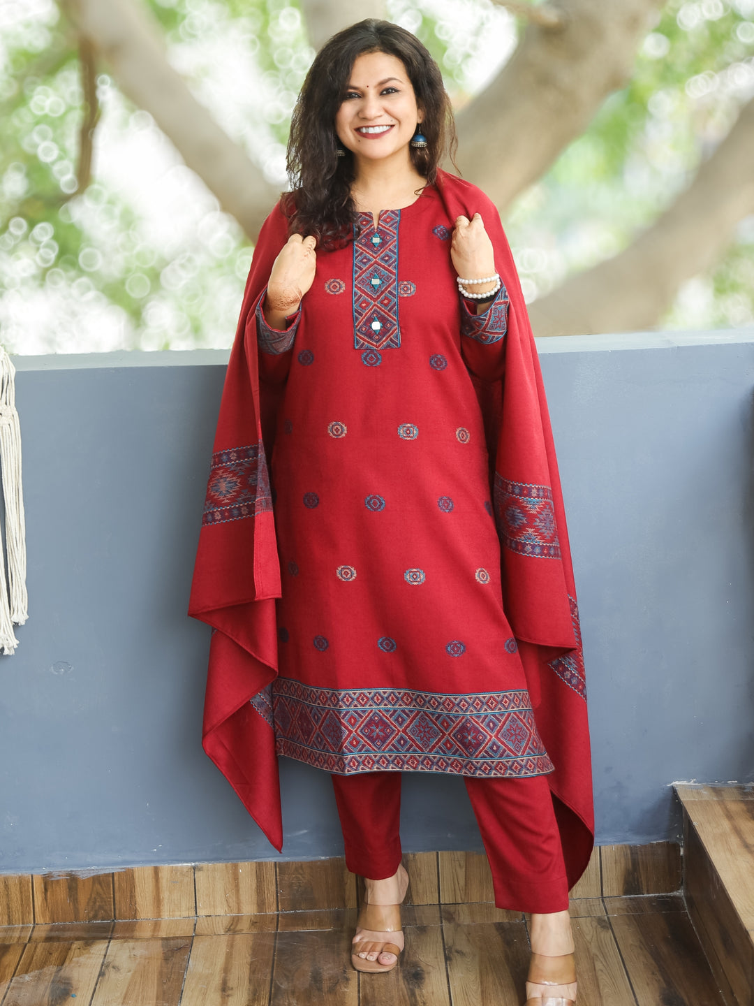शैलजा Berry Red Round Neck Kullu Thread Weaved Semi Pashmina Winter 3 Piece Set