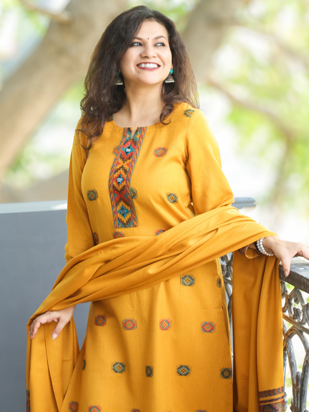 शैलजा Dijon Yellow Round Neck Kullu Thread Weaved Semi Pashmina Winter 3 Piece Set