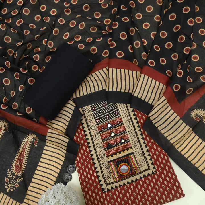 Bandegi Blood Red Kantha Work Neck Printed Cotton Top With Printed Cotton Dupatta Set