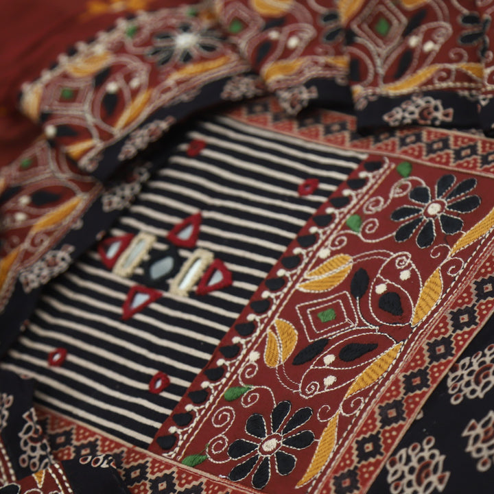 Khairiyat Midnight Black Kutch Work Printed Cotton Top With Printed Cotton Dupatta Set