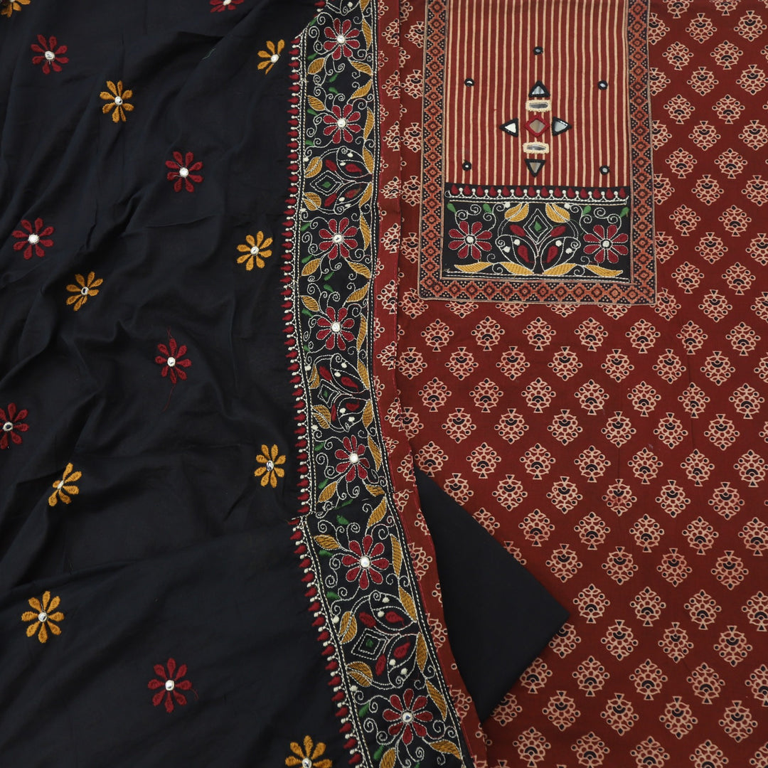 Khairiyat Blood Red Kutch Work Printed Cotton Top With Printed Cotton Dupatta Set