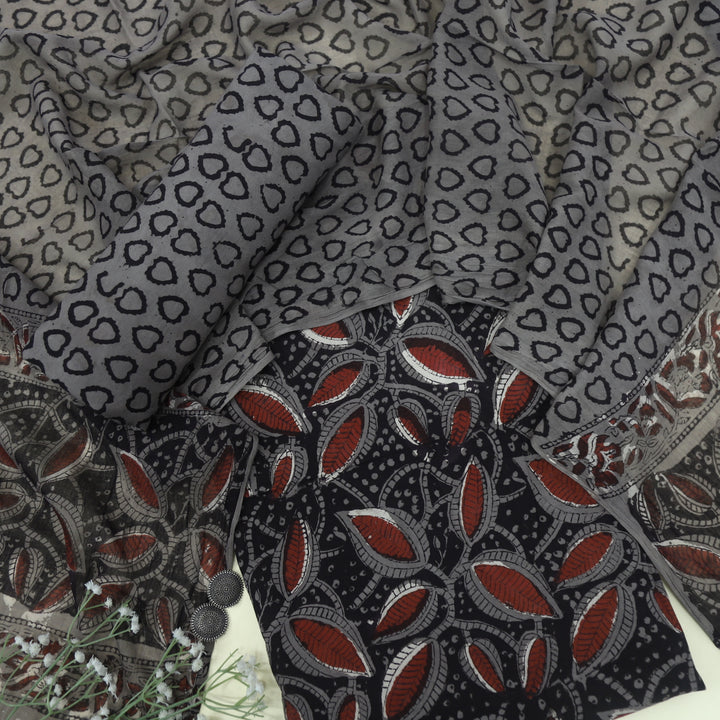 Lehjaa Thunder Grey Printed Cotton Top and Cotton Dupatta