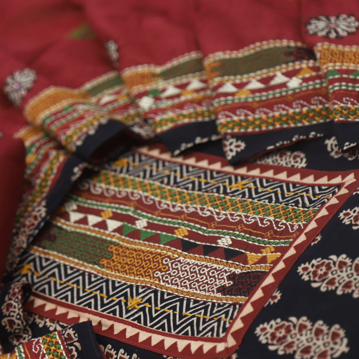 Khairiyat Oil Black Kutch Work Cotton Top With Cotton Dupatta
