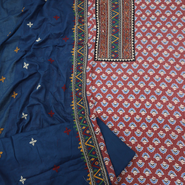 Ruhani Jam Red Ajrak Print Cotton Top With Printed Dupatta