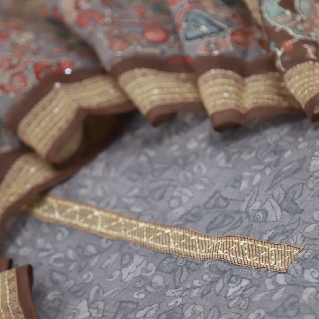 Kohinoor Ash Grey Chanderi Top with Kantha Dupatta