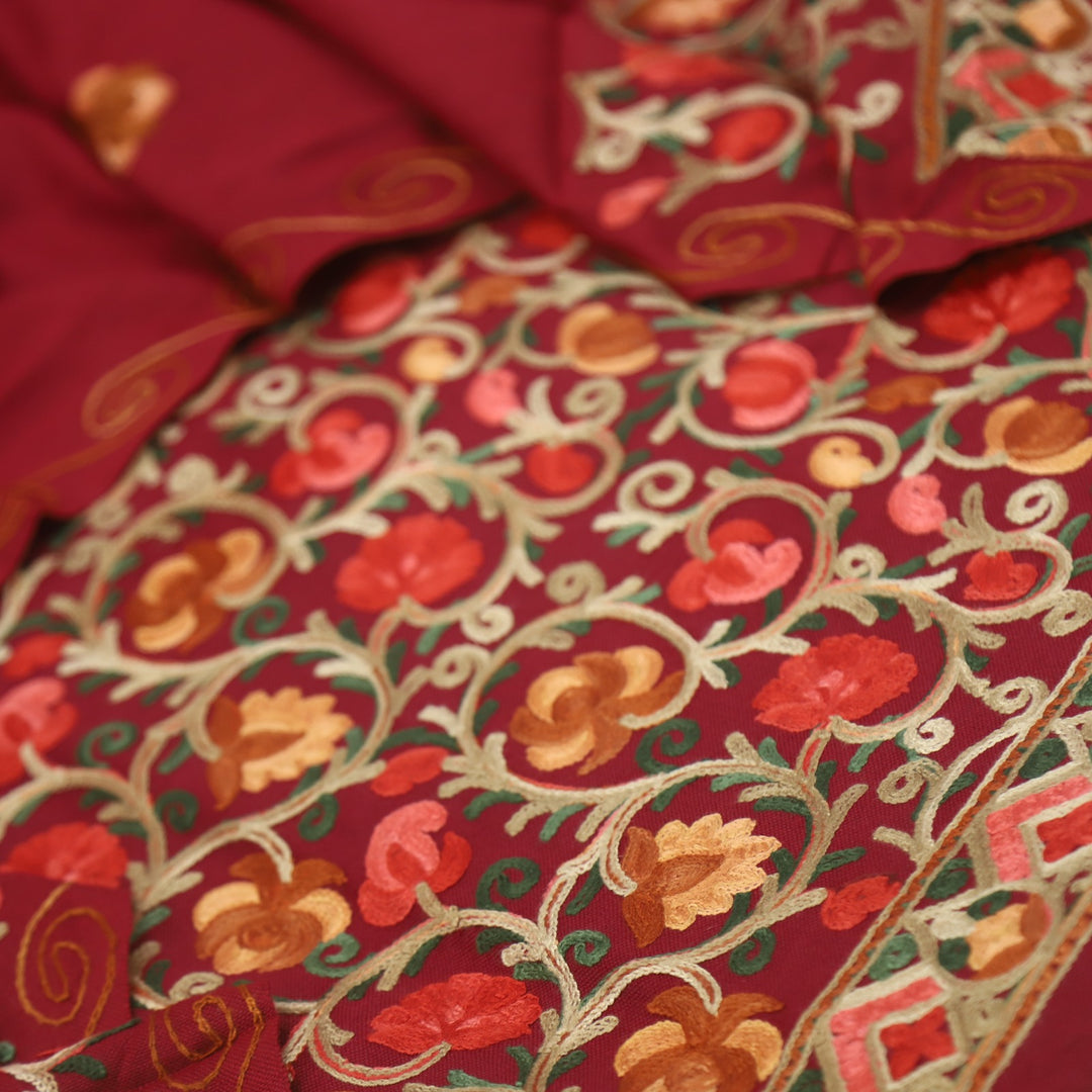 Mulakaat Maroon Kashmiri Embroidery Semi Pashmina Set