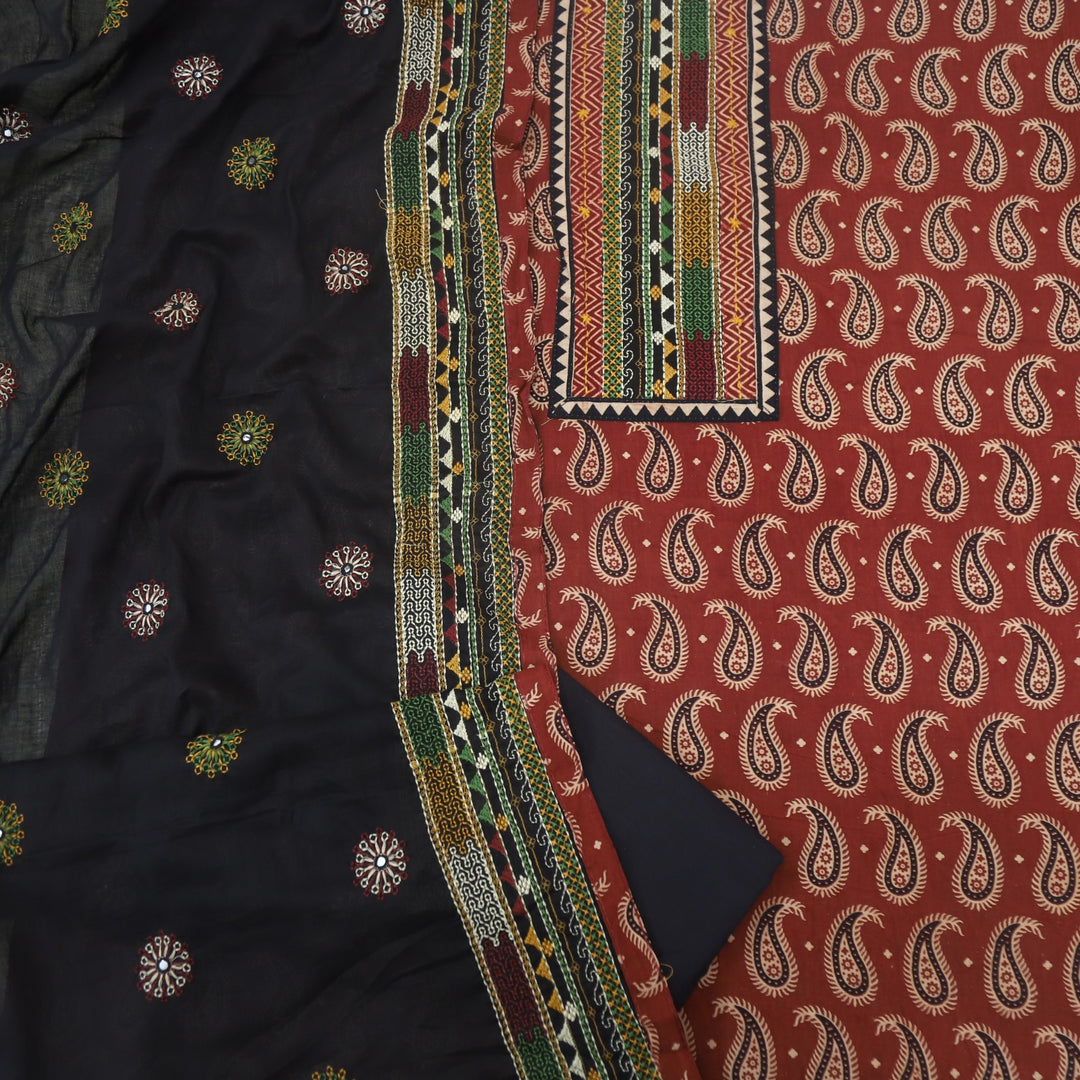 Khairiyat Garnet Red Kutch Cotton Top with Printed Dupatta