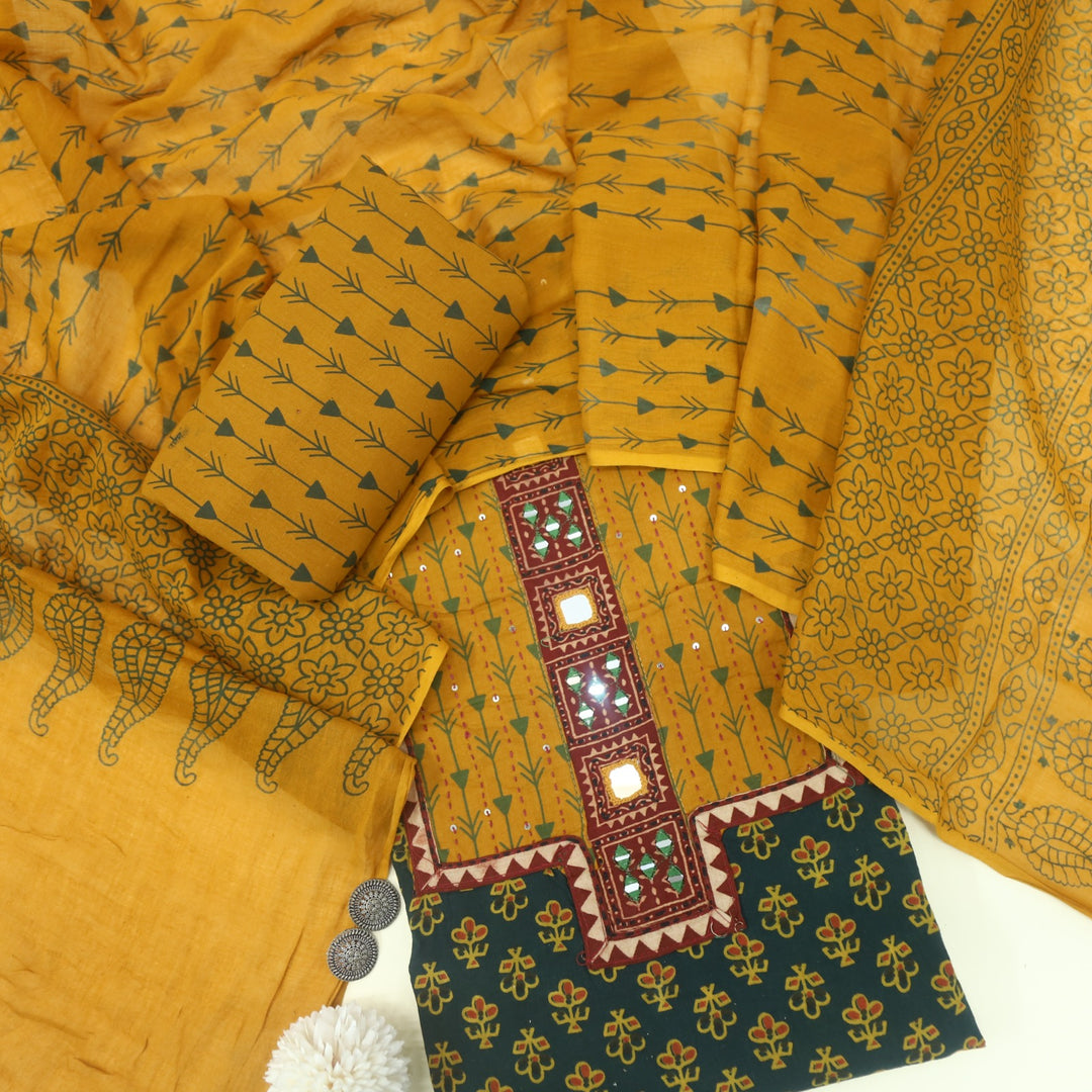 Ruhani Lindworm Green Ajrak Printed Cotton Suit Set