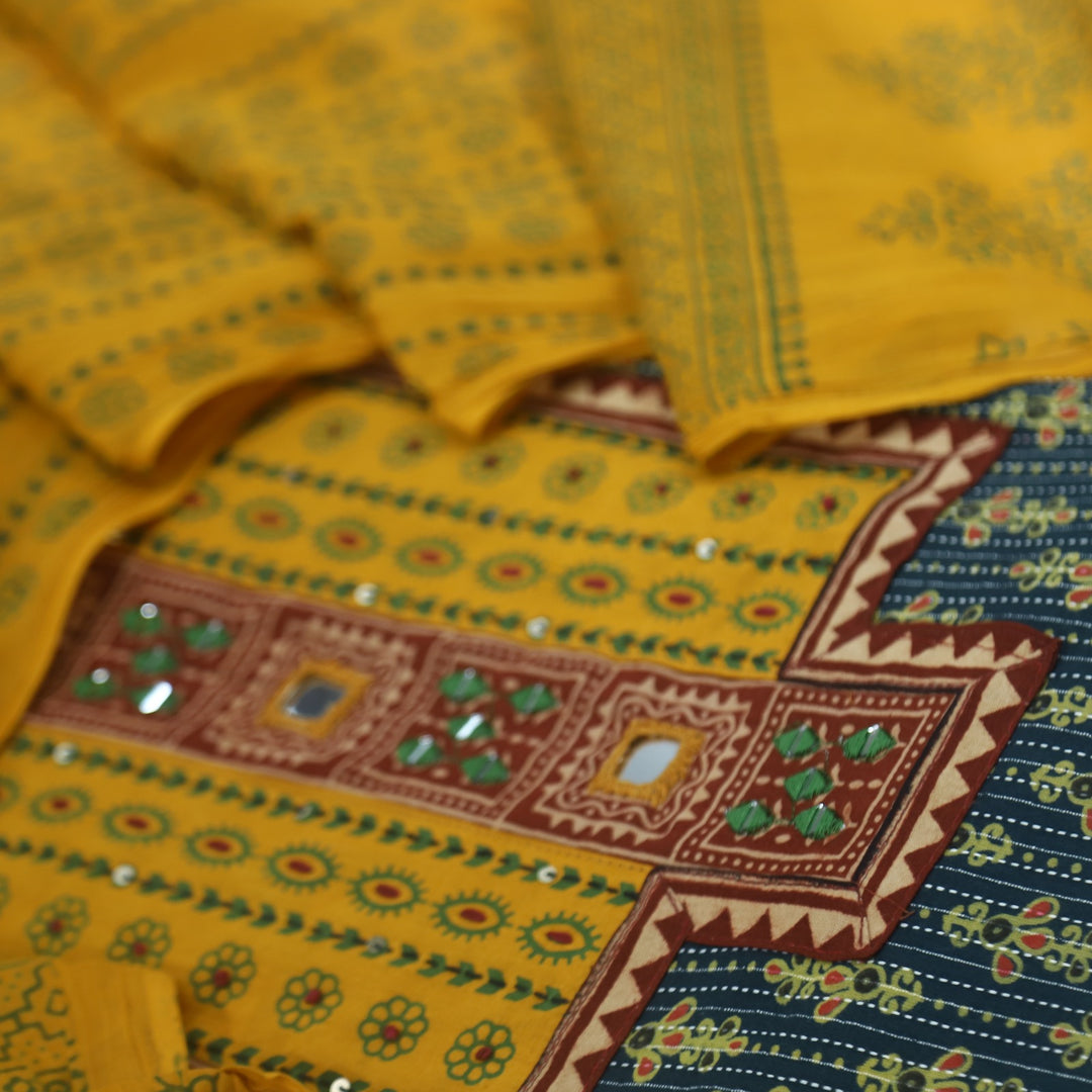 Ruhani Forest Green Ajrak Printed Cotton Suit Set