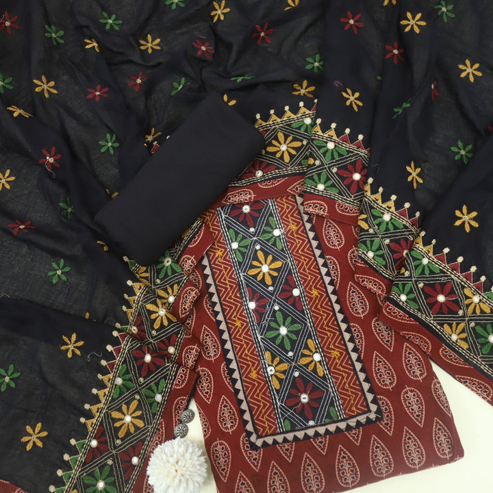 Khairiyat Garnet Red Kutch Cotton Top with Printed Dupatta