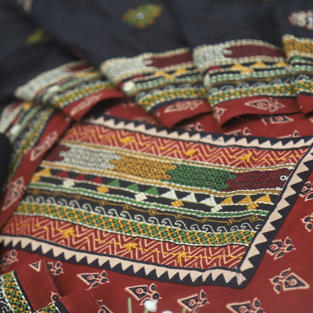Khairiyat Maroon Red Kutch Cotton Top with Printed Dupatta