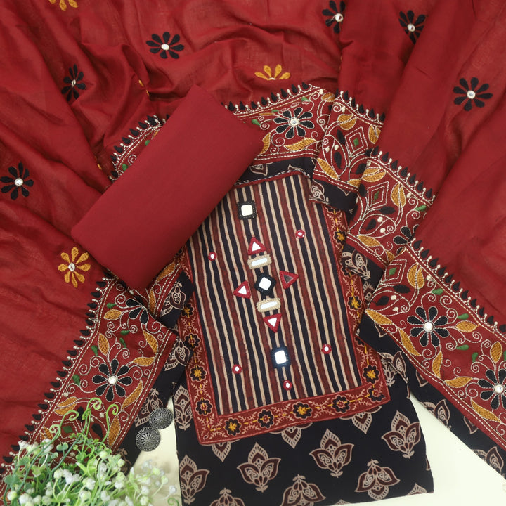 Khairiyat Oil Black Kutch Work Cotton Suit Set