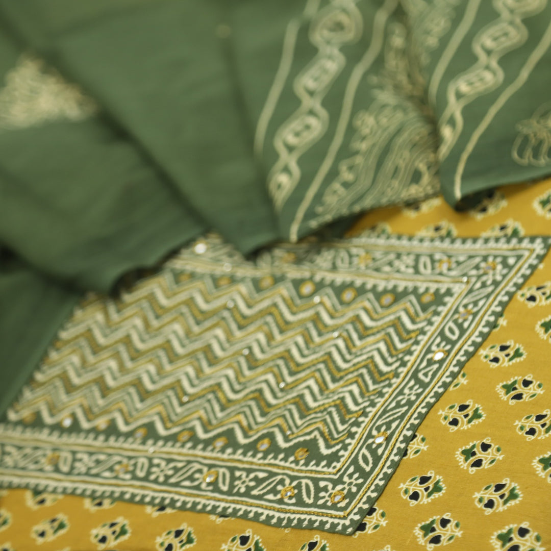 Bayhiss Sunglow Yellow Patra Work Ajrak Printed Cotton Suit Set