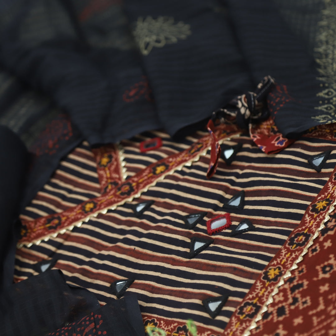 Khairiyat Apple Red Angrakha Style Kutch Mirror Work Cotton Suit Set