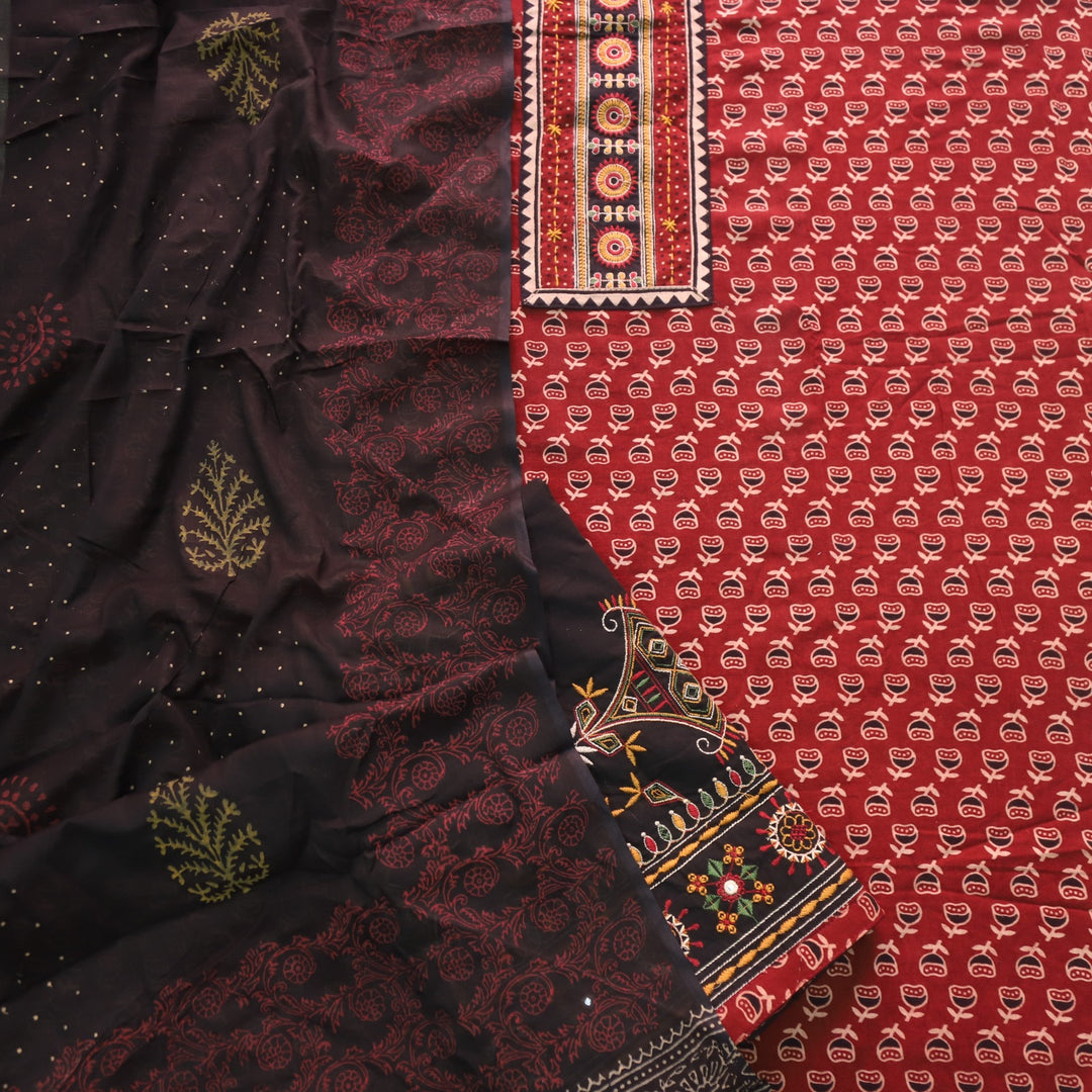 Khairiyat Ruby Red Kutch Work Inspired Cotton Suit Set