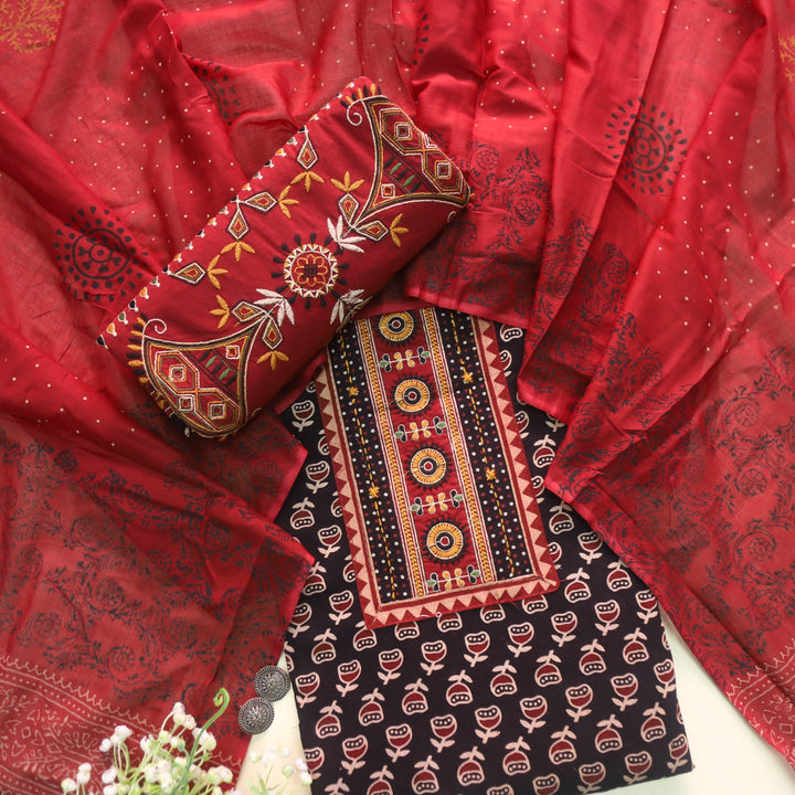 Khairiyat Ebony Black Kutch Work Inspired Cotton Suit Set