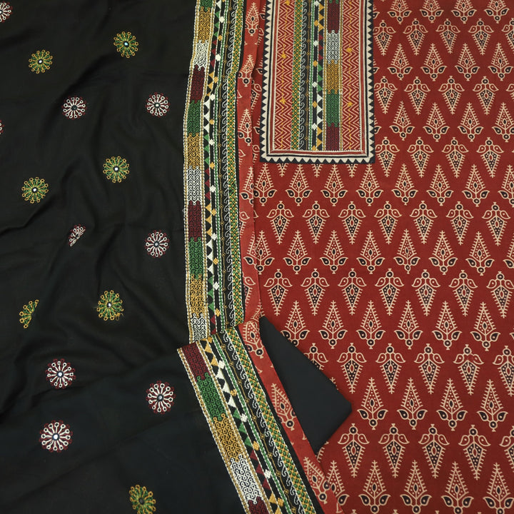 Khairiyat Juicy Red Kutch Neck Inspired Neck Work Cotton Suit Set