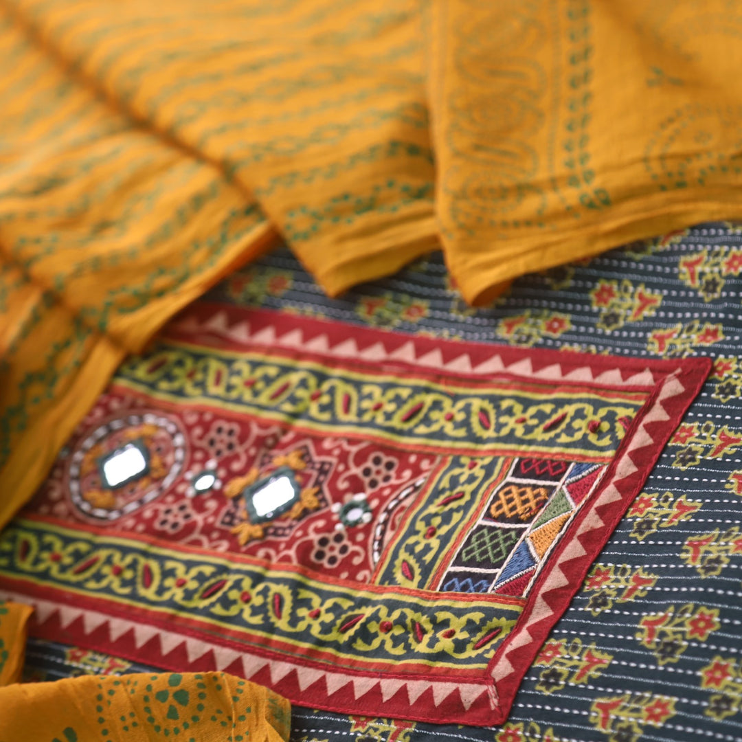 Ruhani Pine Green Ajrak Print Cotton Top With Printed Dupatta