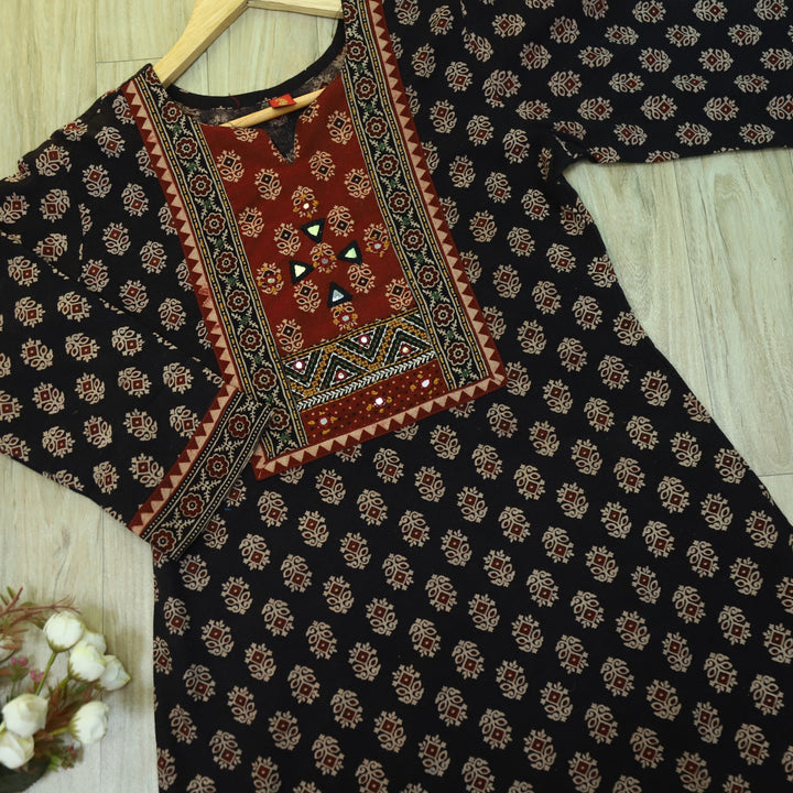 Chaahat Shadow Black Kutch Mirror Neck Work Ajrak Print Cotton Kurti-D1