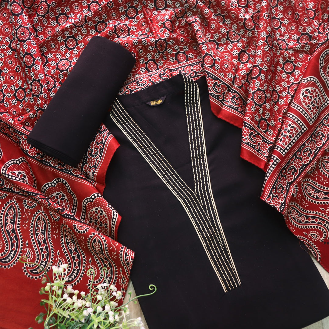 Satranga Ebony Black V neck Thread Work Cotton Flex Suit Set D3