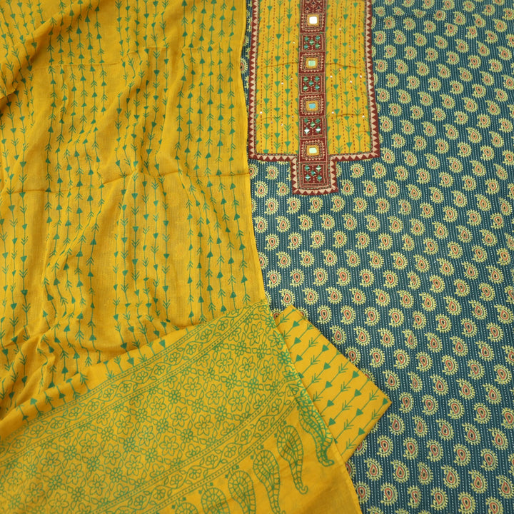Ruhani Deep Green Ajrak Print Cotton Top With Printed Dupatta