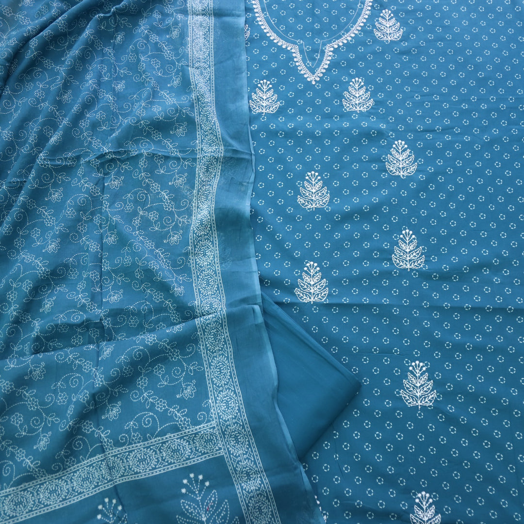 Rivaish Cerulean Blue Thread Neck Work Cotton Suit Set