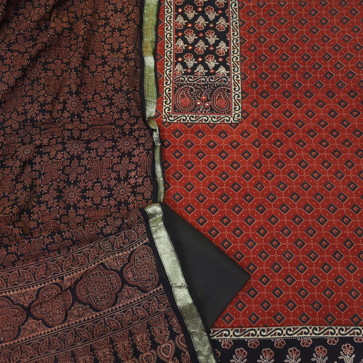 Khairiyat Faded Red Kutch Neck Inspired Neck Work Cotton Suit Set