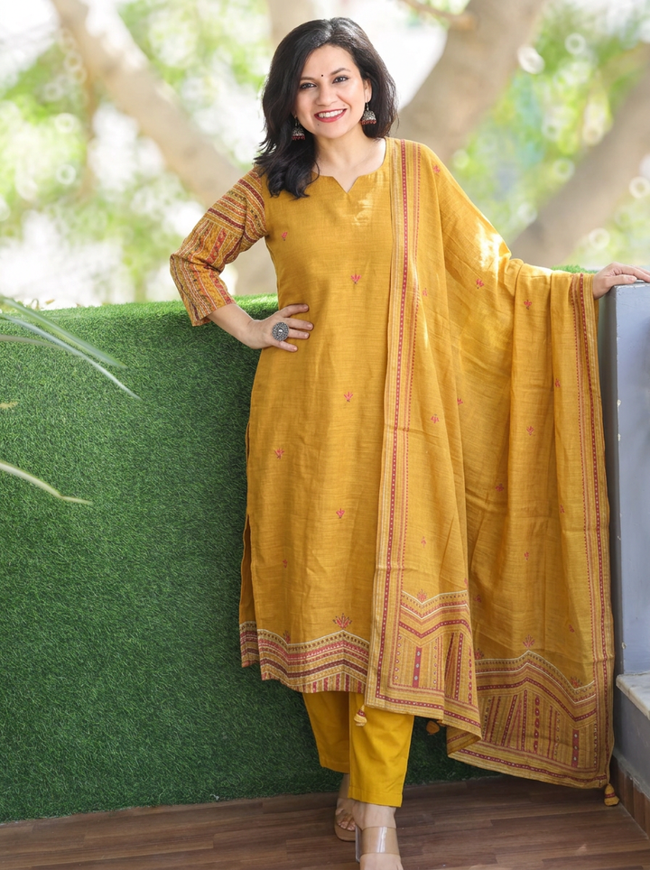 Vrinda Mustard Yellow Kolkata Hand Embroidered Linen 3 Piece Set