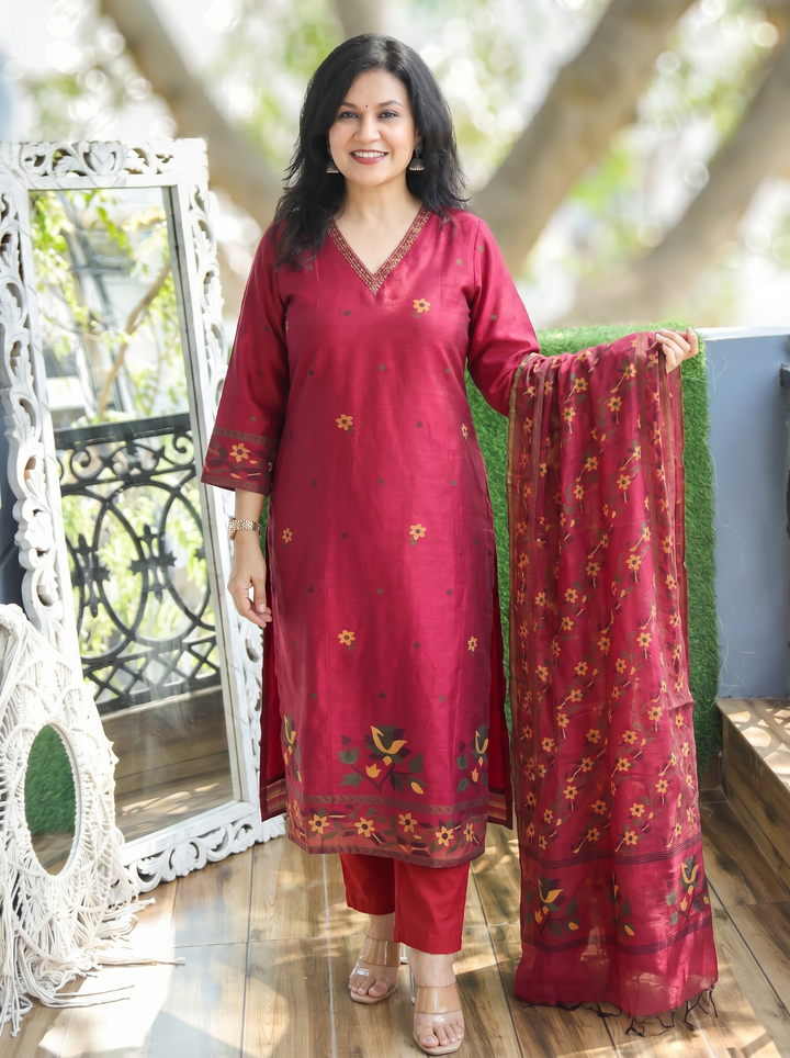 Saloni Red Floral Jamdani 3 Piece Set