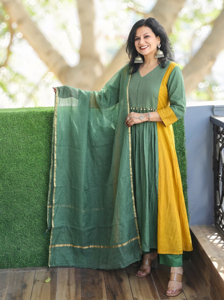 Avni Forest Green Zari Woven Mul Chanderi 3 Piece Set
