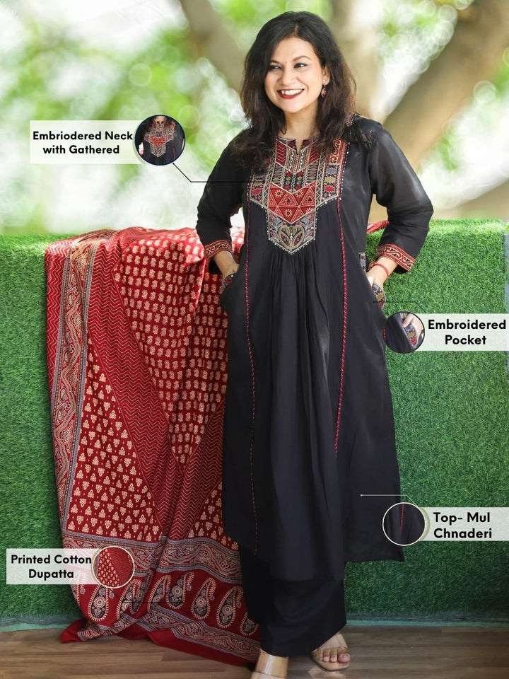 Kiara Ebony Black Embriodered Neck with Gathered in Panel Mul Chnaderi 3 Piece with Pocket