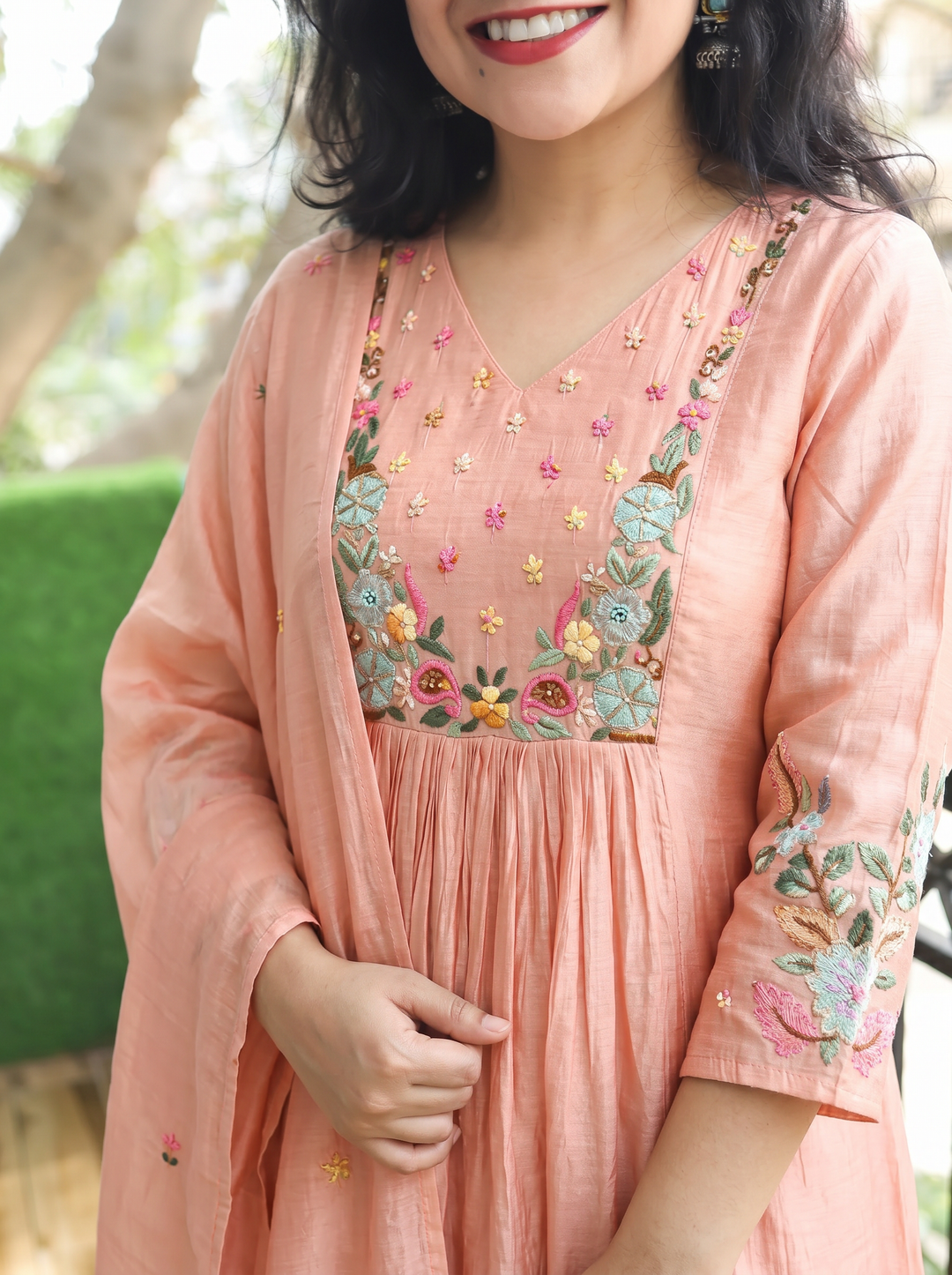 Vrinda Blush Coral Kolkata Hand Embroidered Set