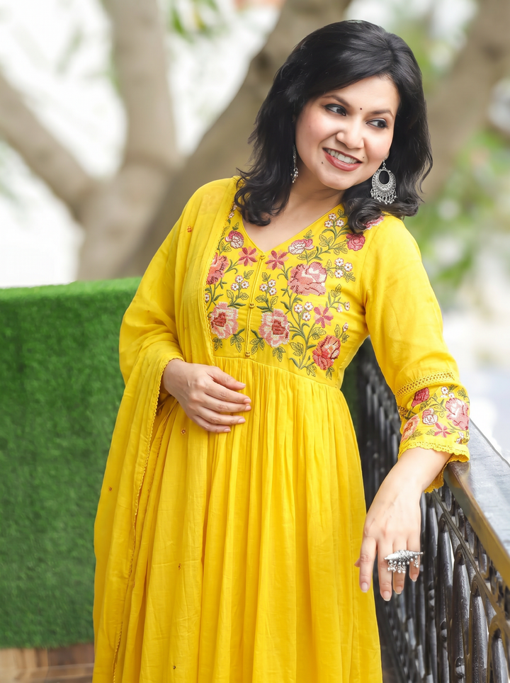 Sakhi Yellow Embroidered Mul Cotton 3 Piece Set