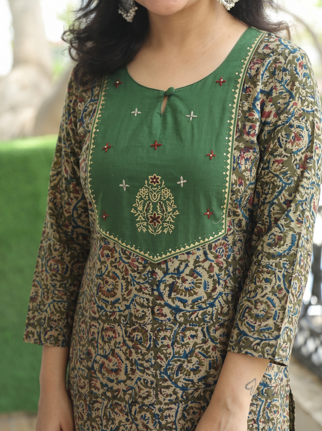 Darla Olive Green Kalamkari Cotton 2 PIece Set