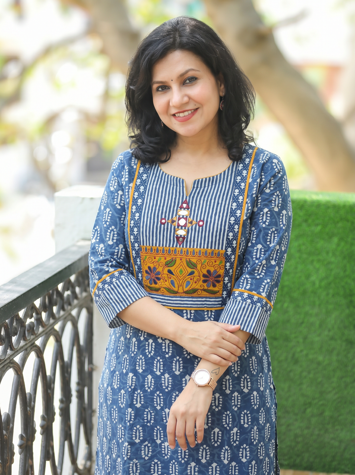Arya Persian Indigo Embroidered Dabu Printed Cotton Kurti