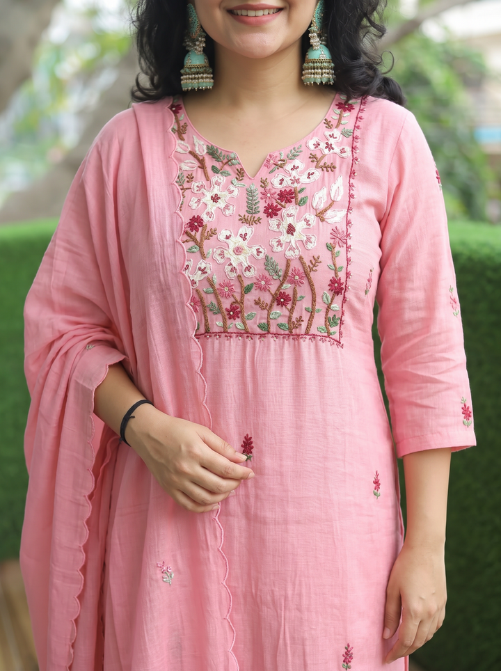 Tanni Mulberry Mauve Kolkata Hand Embroidered Set