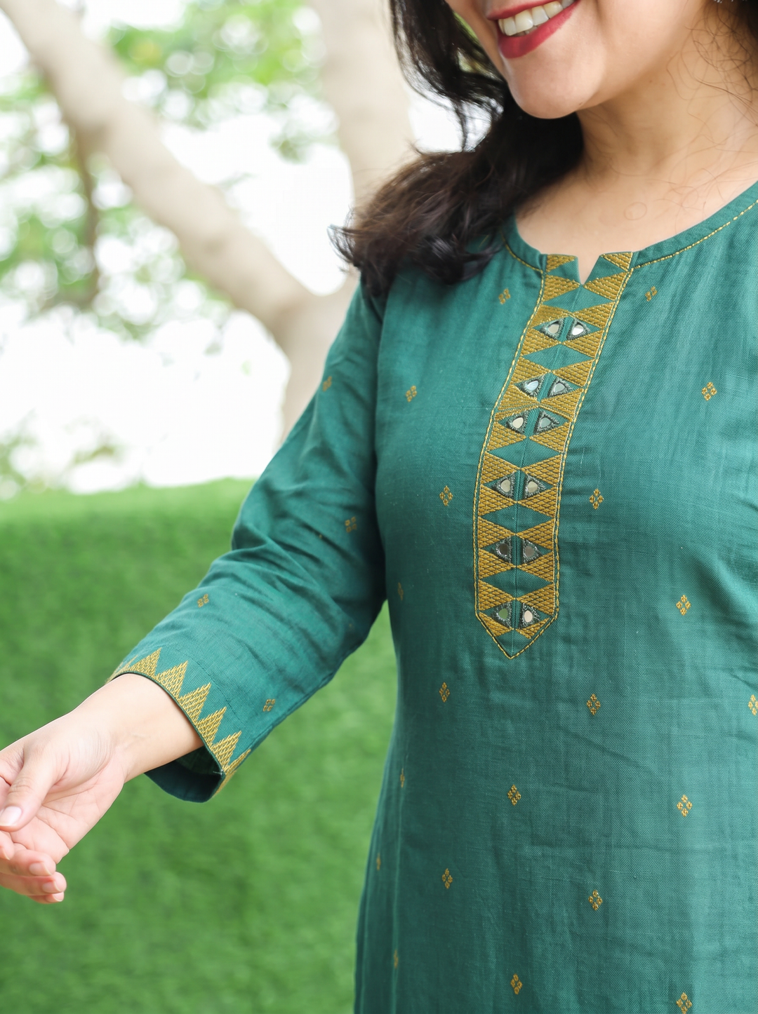 Mishthi Green Mirror Work Patch Woven Cotton 2 Piece Set